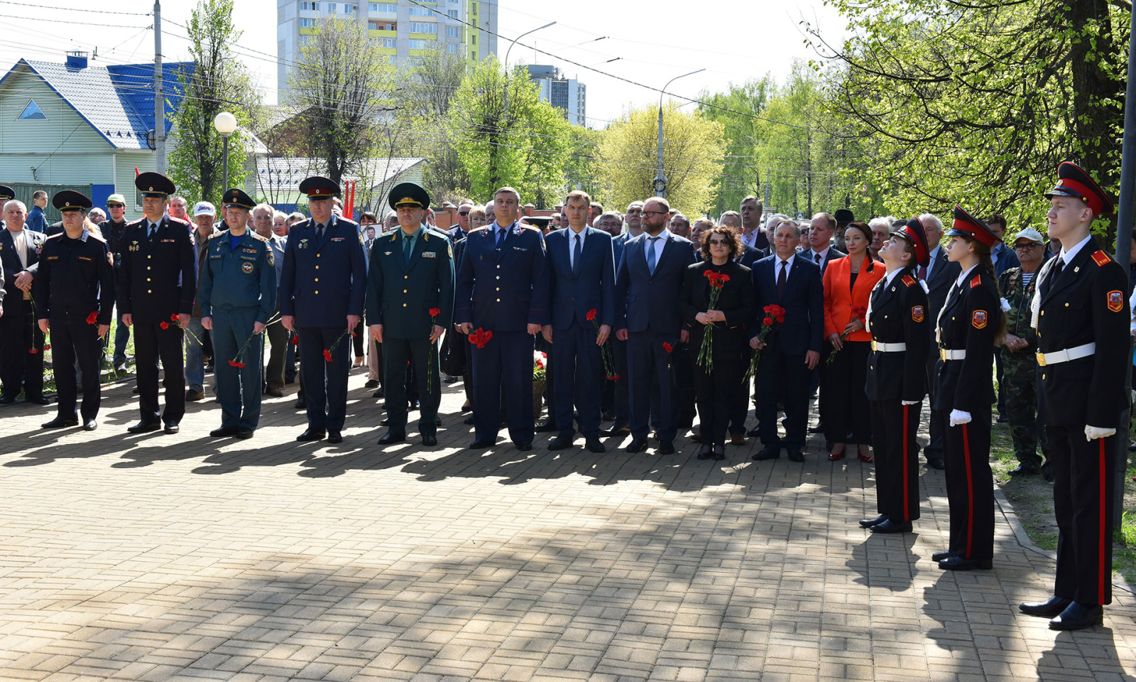 Губернатор Александр Богомаз почтил память жертв катастрофы на Чернобыльской АЭС